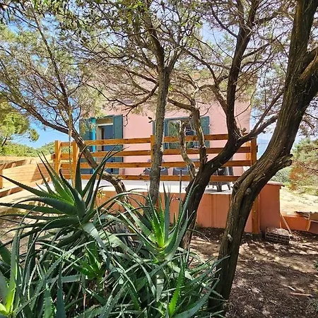 Acquamarina House By The Sea Badesi