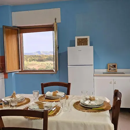 Acquamarina House By The Sea Сasa de vacaciones Badesi